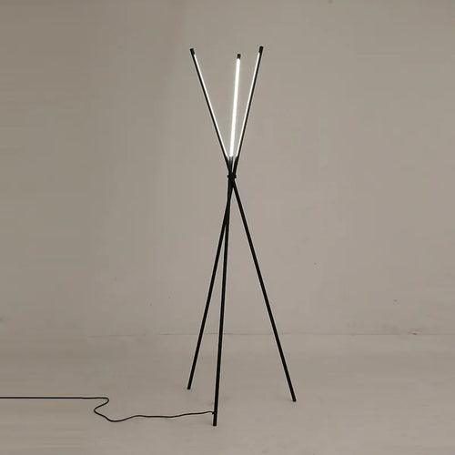 Lampadaire LED minimaliste et créatif en aluminium