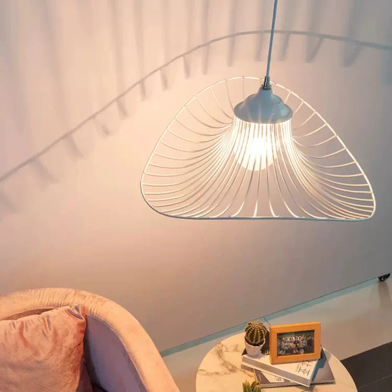 Nordic minimalist chandelier for modern indoor lighting - vue 3 sur 7