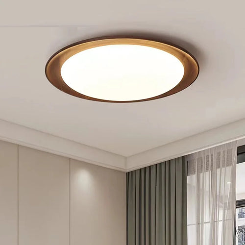 plafonnier en bois massif design wabi-sabi pour intérieur lumineux