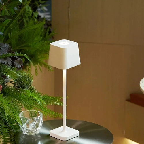 Lampe de Table sans fil Rechargeable moderne - vue 4 sur 9