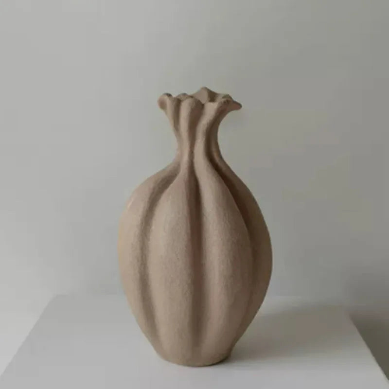 vase en céramique fait main pour décoration florale artisanale - vue 5 sur 10
