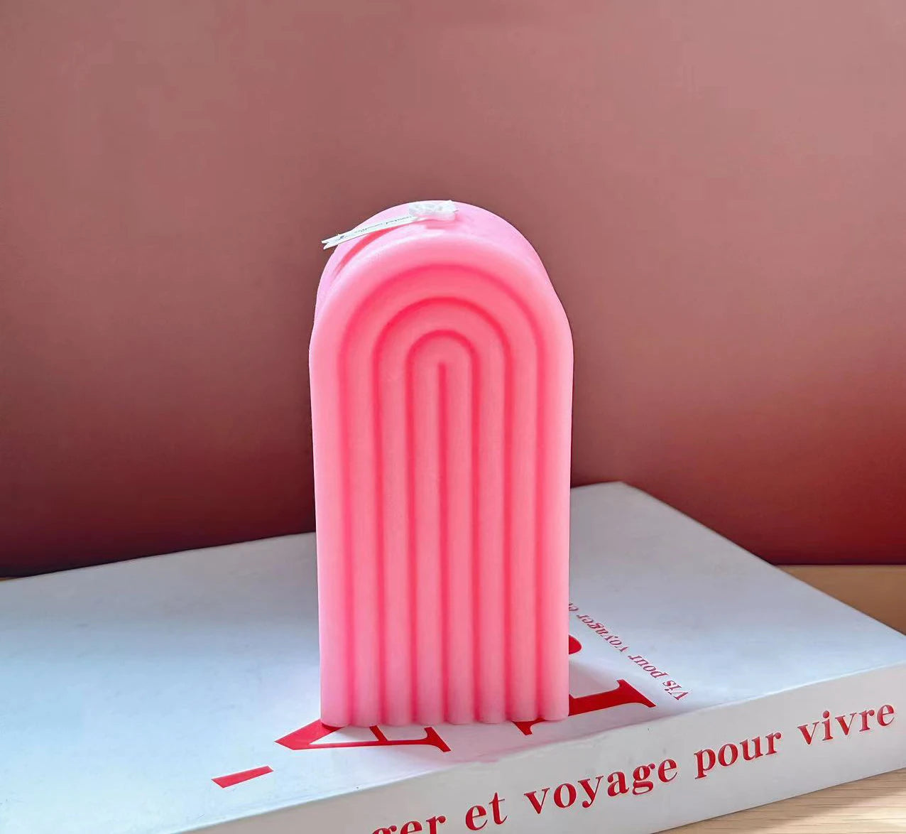 accessoires décoratifs modernes pour une ambiance luxueuse et parfumée - vue 5 sur 17