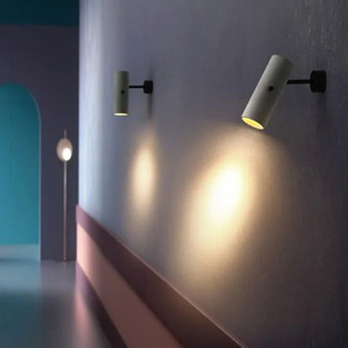 spot rotatif décor industriel pour restaurant et couloir