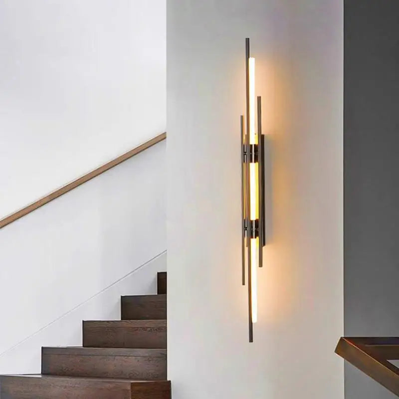 applique murale verticale à led en fer design élégant pour intérieur - vue 5 sur 8
