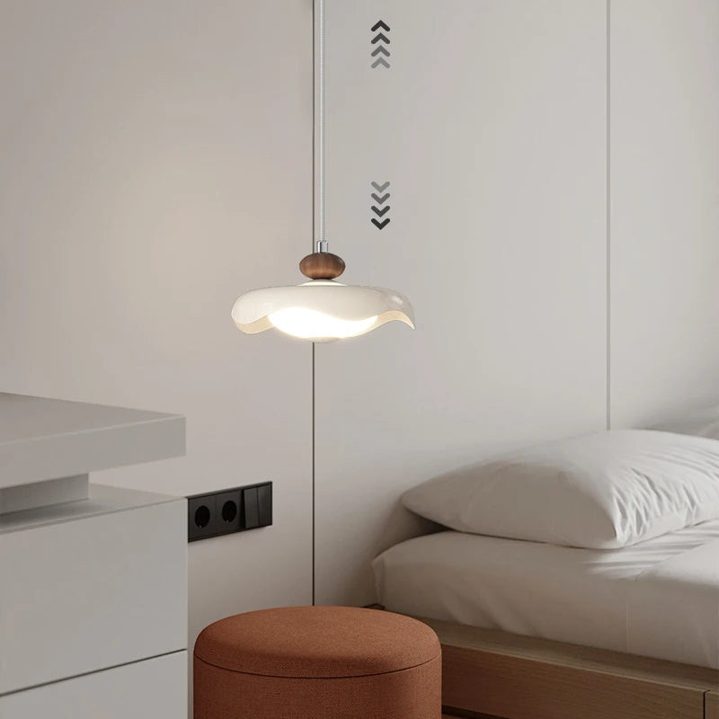 lustre médiéval français pour éclairage intérieur de bar - vue 3 sur 10