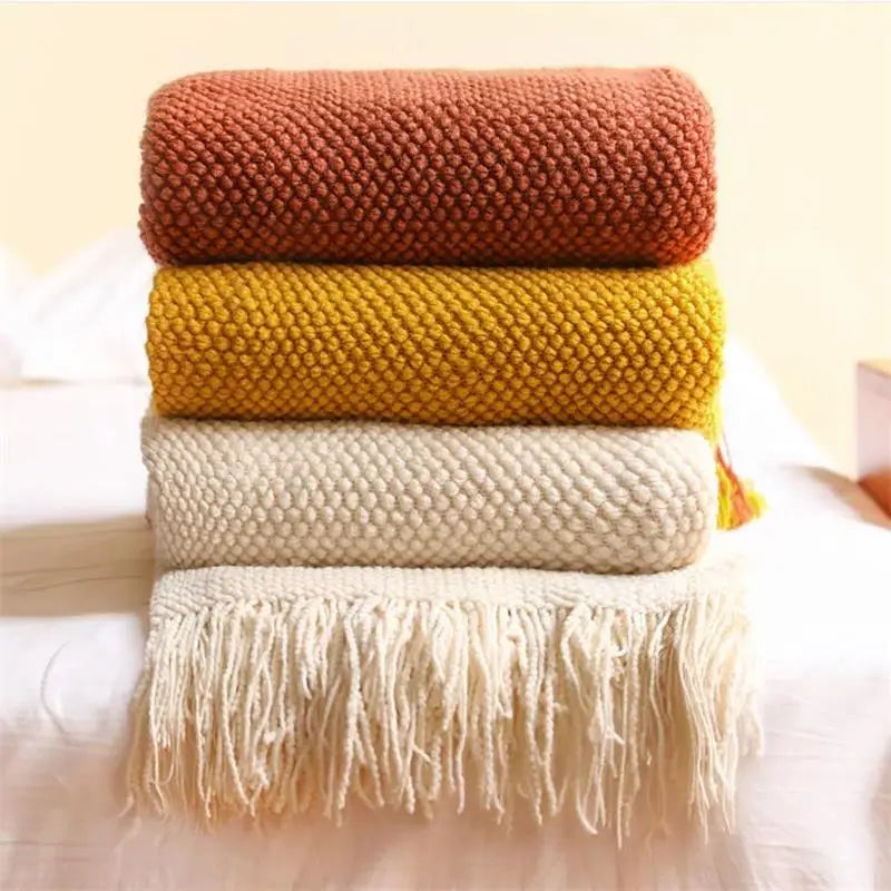 Plaid tricoté nordique à pompons canapé lit