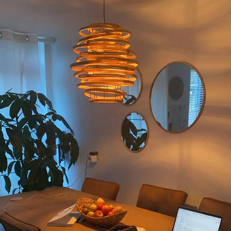 lustre en rotin style japonais vintage éclairage intérieur en bambou