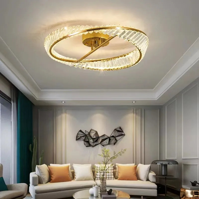 lustre moderne en or avec anneaux en cristal led
