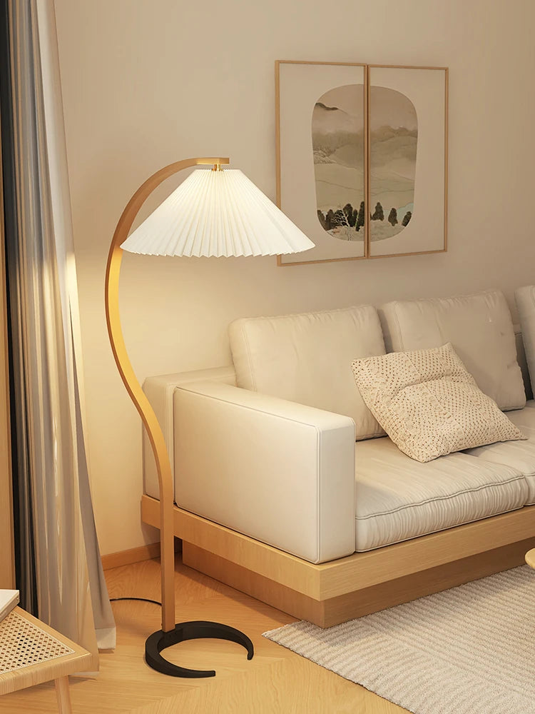 lampadaire style nordique rétro en rondins plissé français avec abat-jour en tissu - vue 7 sur 7
