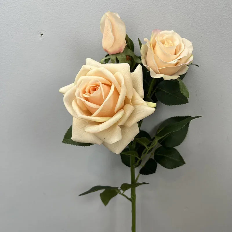 Realistic artificial flowers for party and event decoration - vue 13 sur 13