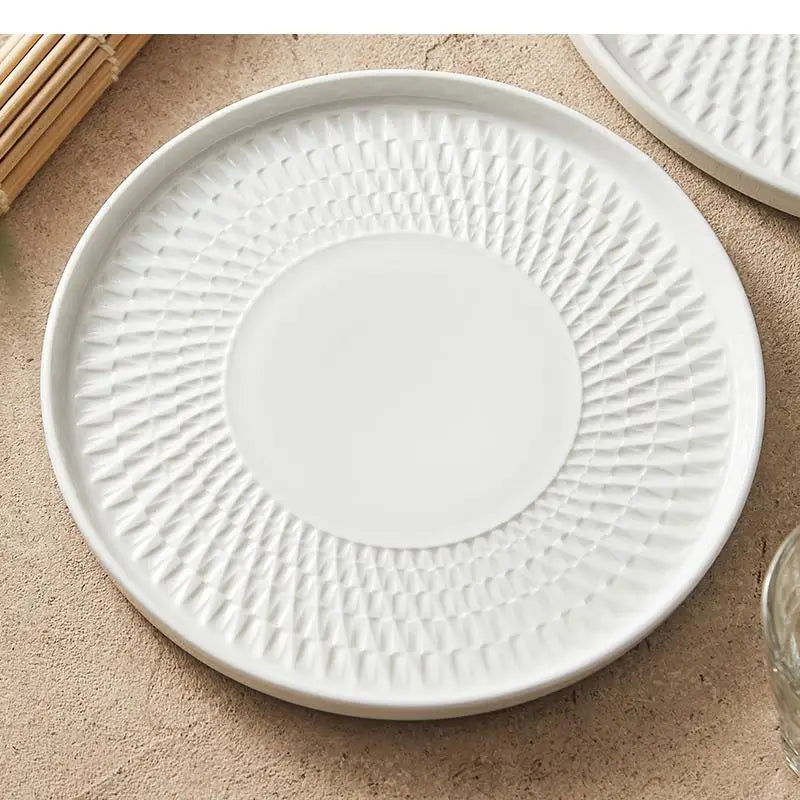 Assiette ceramique texturee relief style artisanal service