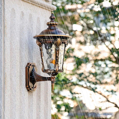 Modern waterproof outdoor LED wall light for exterior spaces - vue 4 sur 6
