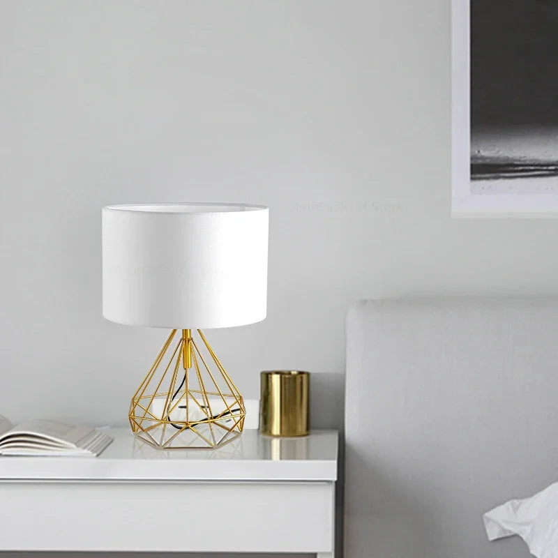 lampe à poser géométrique rétro nordique pour décoration créative