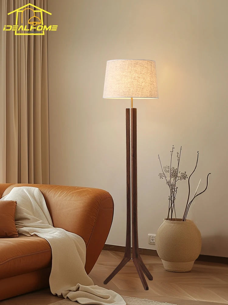 lampadaire médiéval en bois massif wabi-sabi design vintage pour intérieur - vue 5 sur 6