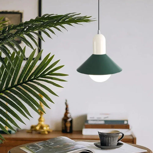 Minimalist nordic LED chandelier for bars and restaurants - vue 3 sur 10