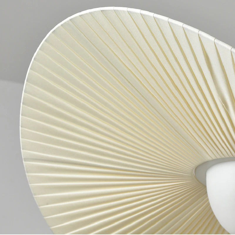 Minimalist modern fabric chandelier for an elegant interior - vue 6 sur 10
