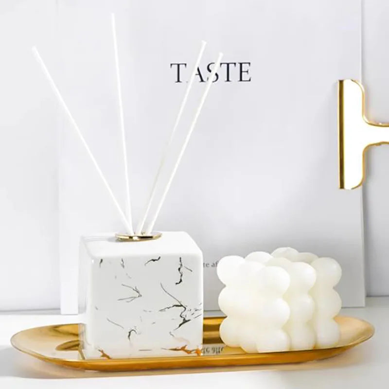 bouteille en céramique pour désinfectant et gel douche - vue 7 sur 26