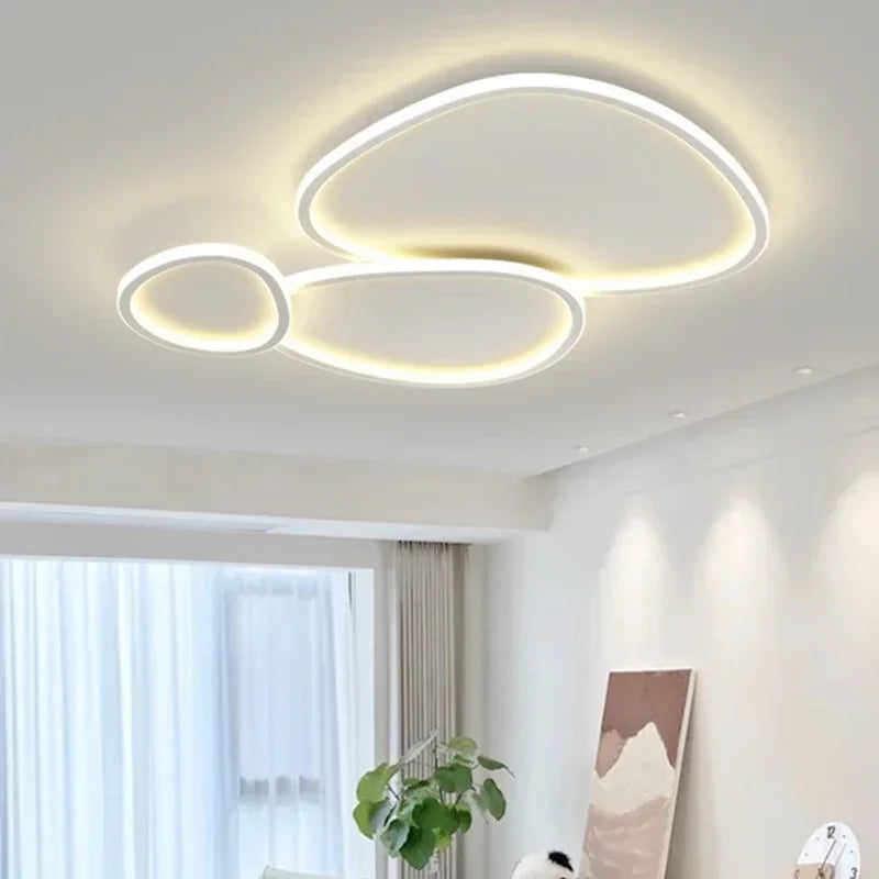 Modern minimalist LED ceiling light for indoor decoration - vue 4 sur 10