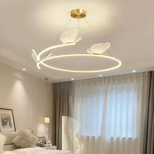 lustre papillon moderne design créatif pour décoration intérieure