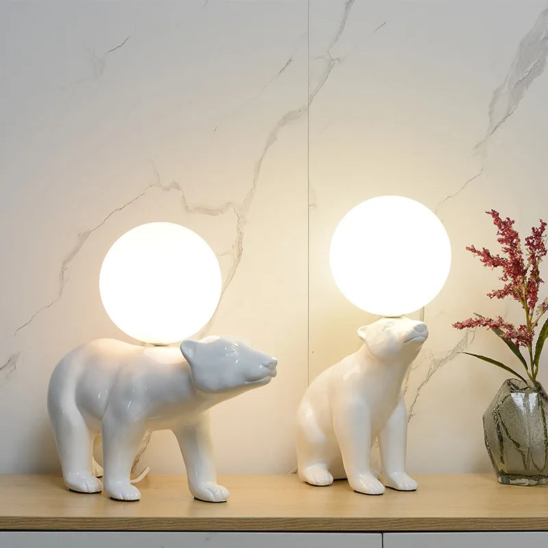 Nordic Design Resin Bear Table Lamp Led Desk Light with Glass Ball for Bedroom - vue 2 sur 8