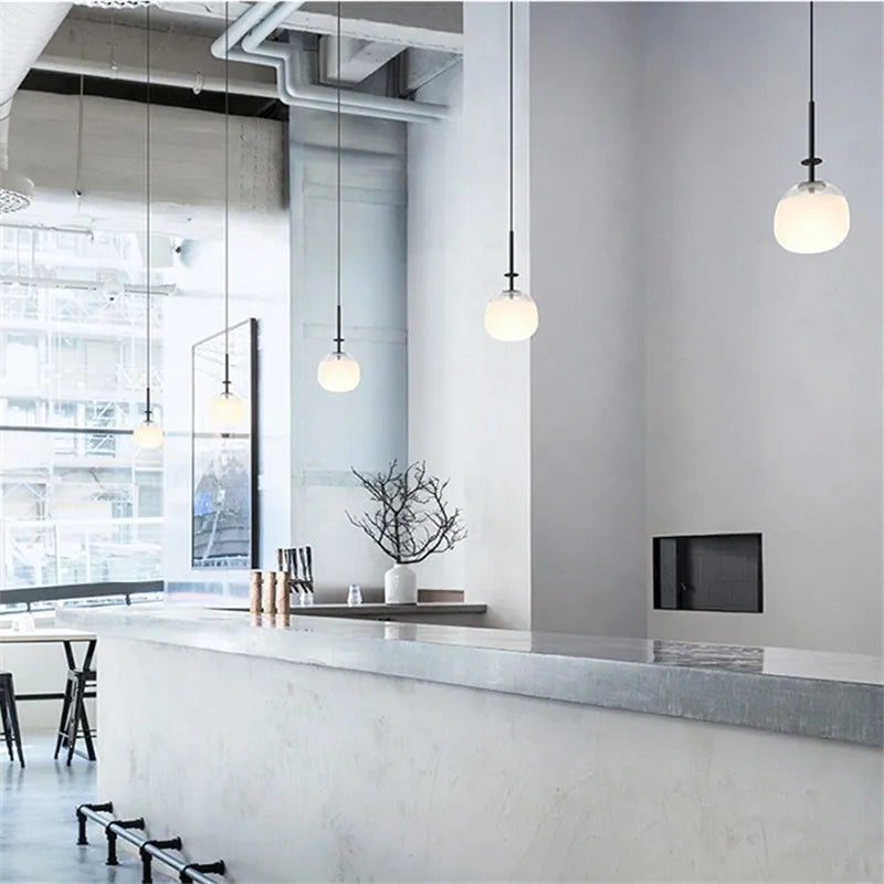 suspension tempo design en verre pour espace moderne - vue 3 sur 9
