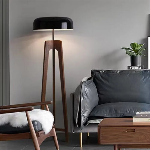 Lampadaire bois ambiance maison hôtel magasin adaptateur prise - vue 2 sur 10