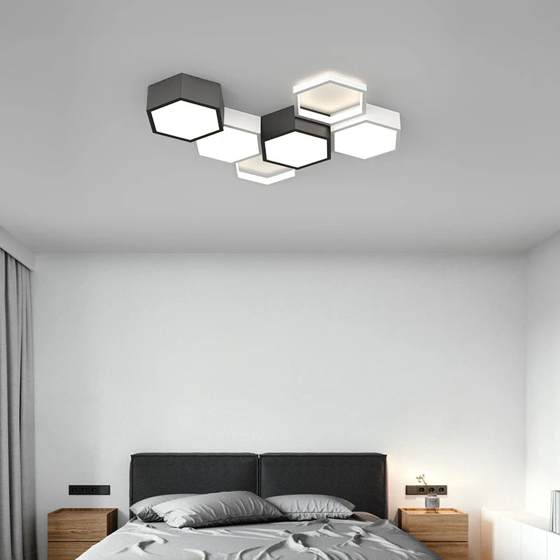 plafonnier triangle ultra mince moderne design élégant pour intérieur - vue 5 sur 13