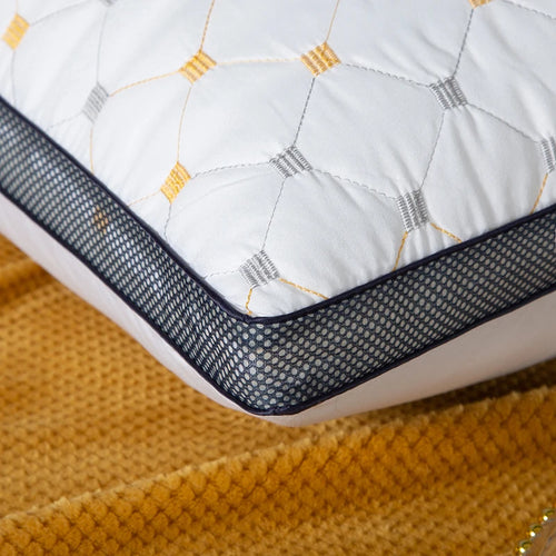 Full Sky Star Embroidered Fiber Pillow Core for Neck Protection, Quick Rebound, Not Easy to Deform, Not Collapsing - vue 3 sur 7
