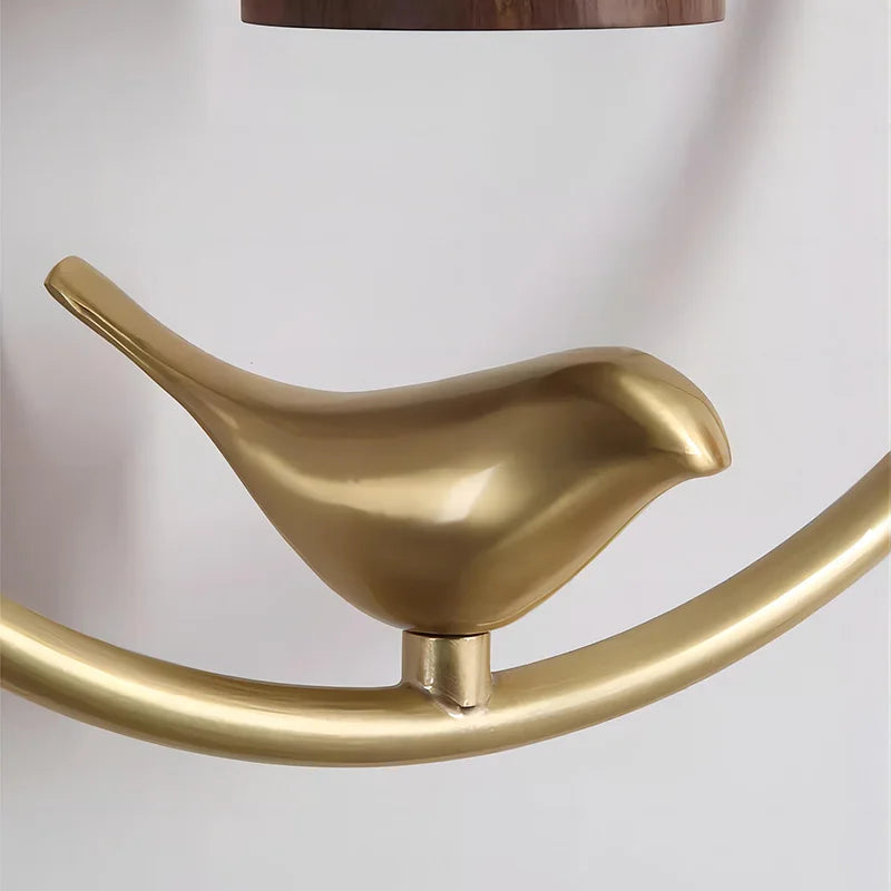 Walnut Wood Circle Brass bird, Wabi-sabi Modern style, Wall Sconce light for Bedroom, Bedside, Living, Recreation, Study - vue 6 sur 8