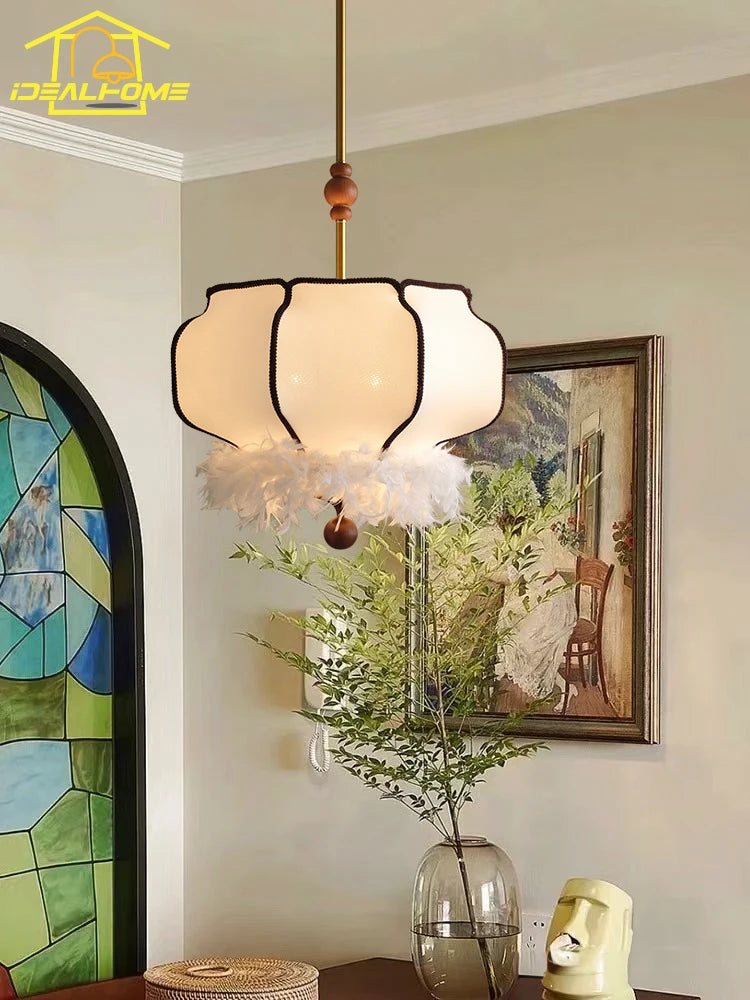 Minimalist feather pendant lamp French design decorative light - vue 3 sur 8
