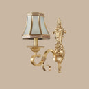 Minimalist copper wall light with elegant Nordic design