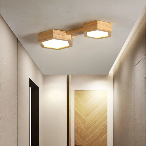 plafonnier en bois design moderne hexagonal avec éclairage LED