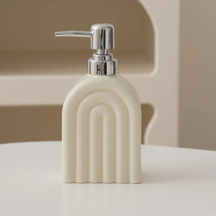 distributeur de savon en céramique pour shampoing et eau portable - vue 16 sur 21