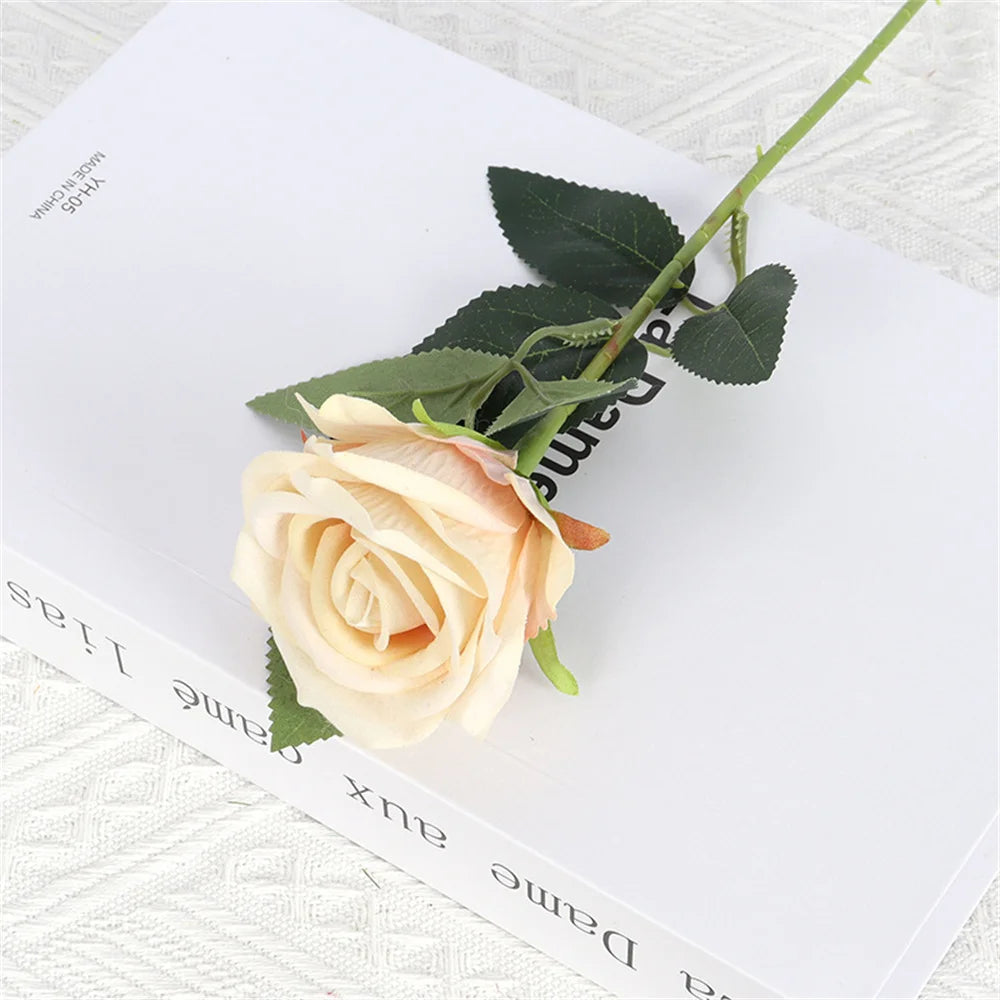 bouquet de roses artificielles pour mariage Noël ou Saint-Valentin - vue 11 sur 14