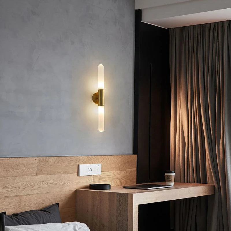 applique murale led minimaliste en métal et verre transparent - vue 5 sur 8