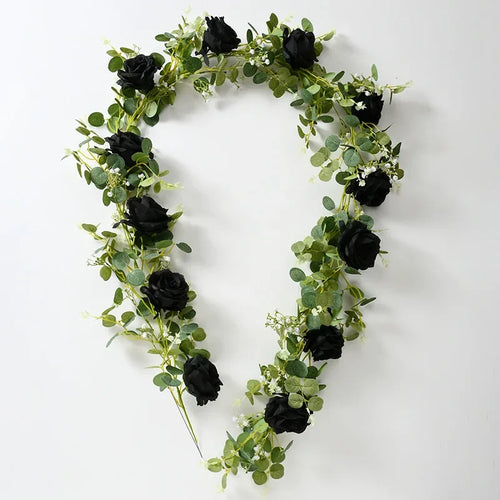 fleurs artificielles roses et plantes vertes pour décoration intérieure