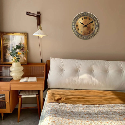 Wooden silent wall clock, antique brass pattern design, modern design, home decoration, living room dining room decoration - vue 7 sur 7