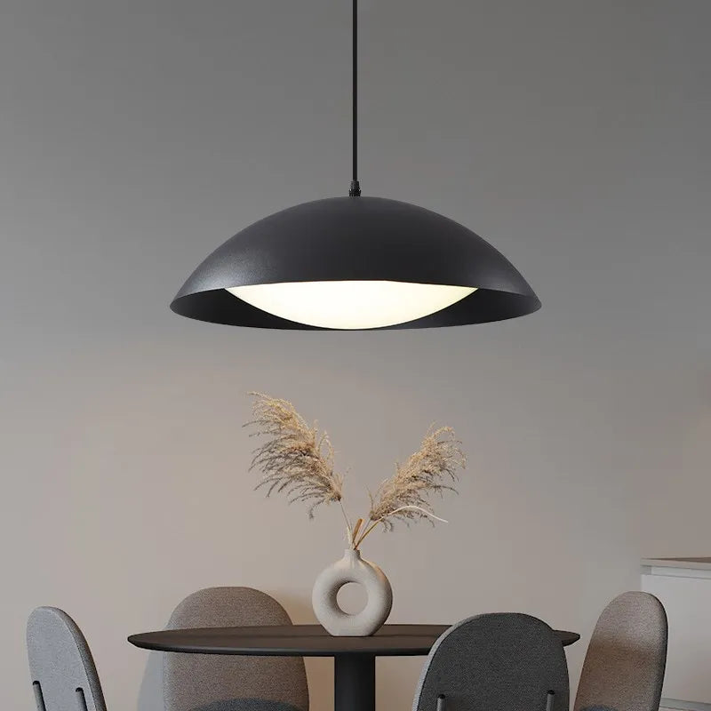 Suspension LED au design nordique moderne en fer - vue 3 sur 10