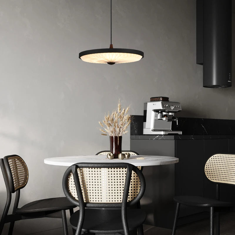 Minimalist Nordic pendant light for modern interior decor - vue 6 sur 7