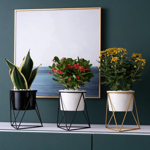 White Ceramic Vase, with Bracket Small White Vase, Round Ceramic Flower Vase, for Modern Nordic Home Decor, Living Room, Office - vue 4 sur 8