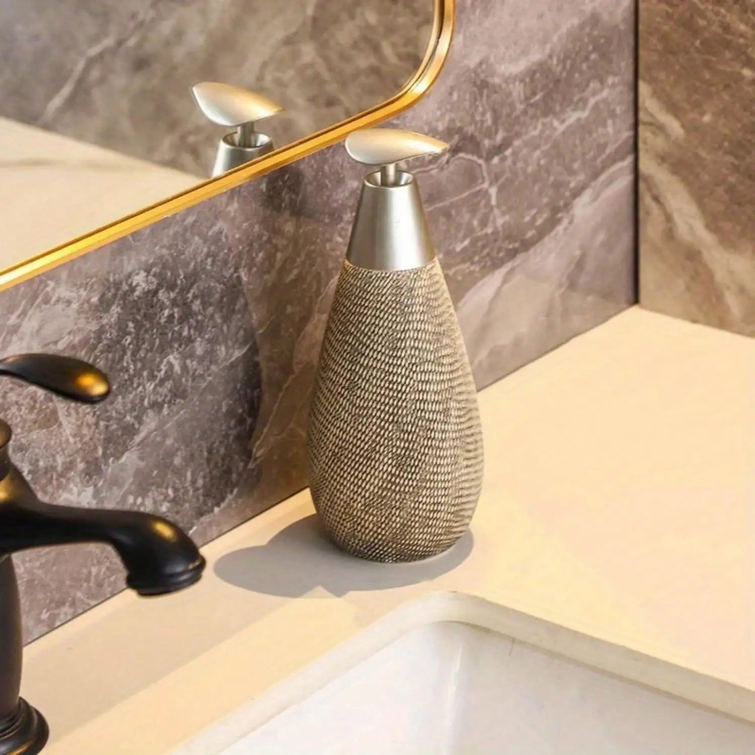 Creative Retro Style Ceramic Push-Type Soap Dispenser With Pump,  Hand Soap Bottle, Suitable For Bathrooms Kitchens And Toilets - vue 8 sur 11