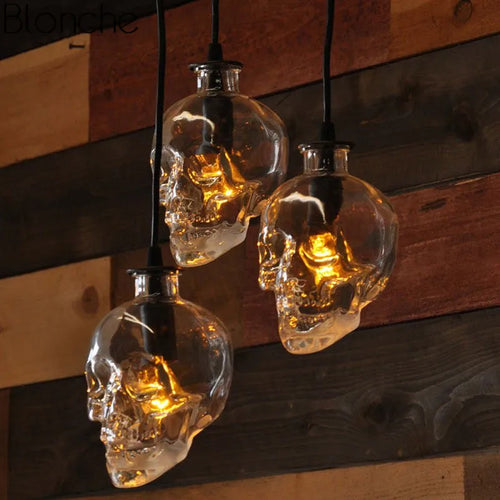 Vintage transparent glass skull chandelier for bar or restaurant - vue 6 sur 8