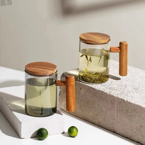 tasse en verre borosilicate avec poignée en bois et couvercle - vue 5 sur 8
