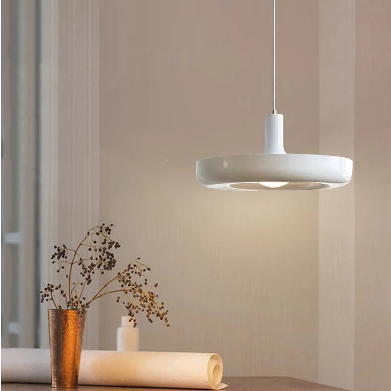 suspension design pour éclairage intérieur moderne et élégant - vue 3 sur 8