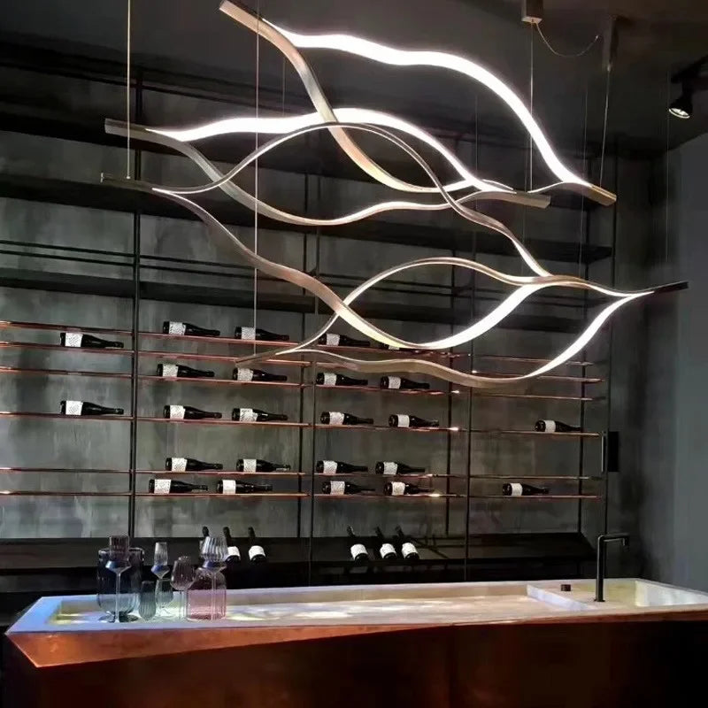 lustre led créatif postmoderne en forme de lèvre - vue 3 sur 11
