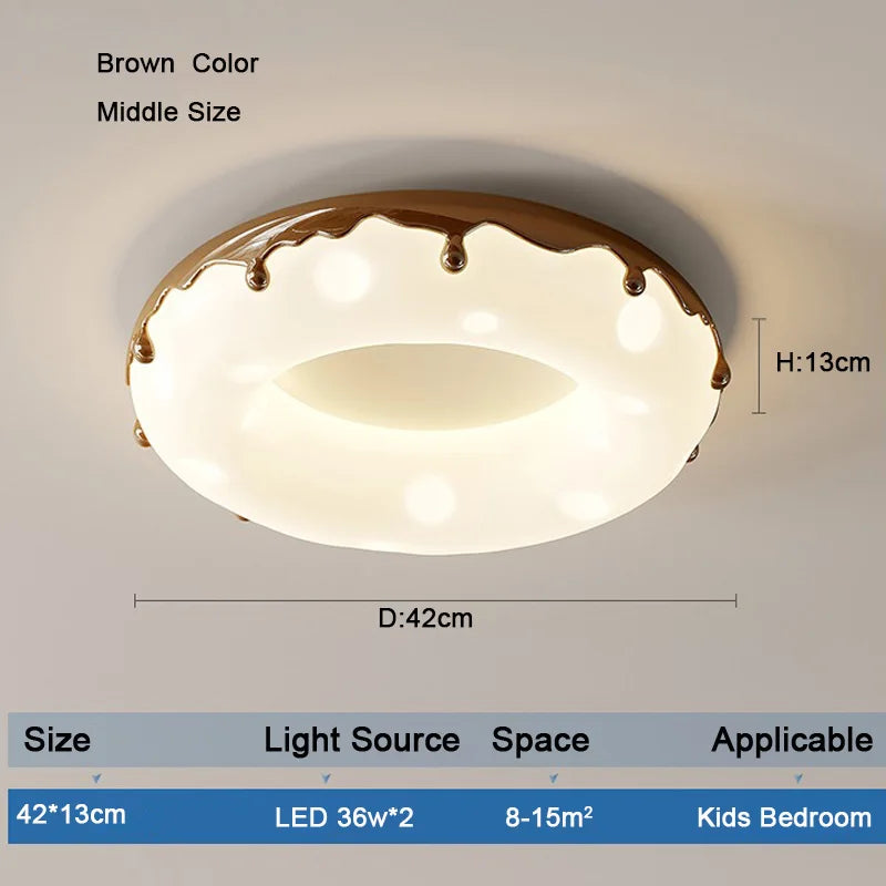 Minimalist LED ceiling light with decorative donut design