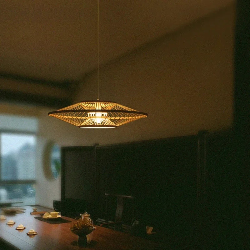 lustre en bambou d'art pour décoration et éclairage - vue 4 sur 8