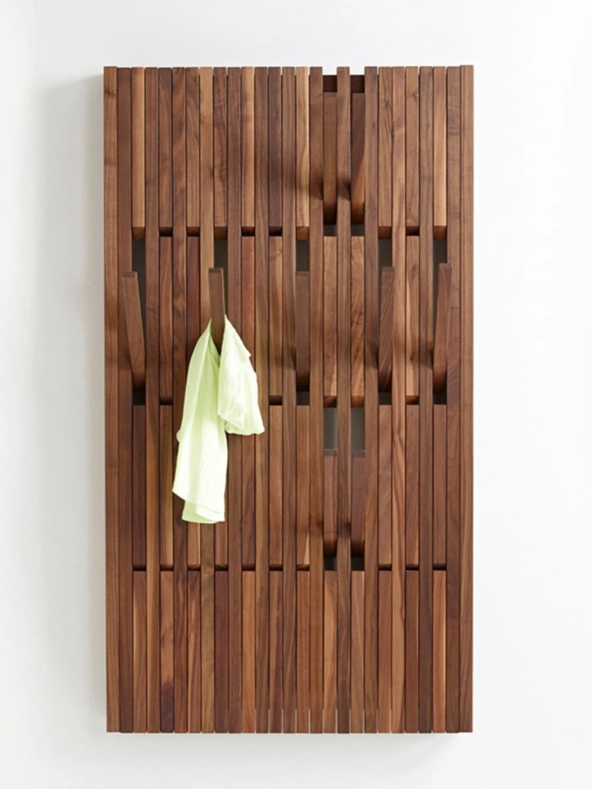 porte-manteau mural en bois pour vêtements et clés - vue 4 sur 18