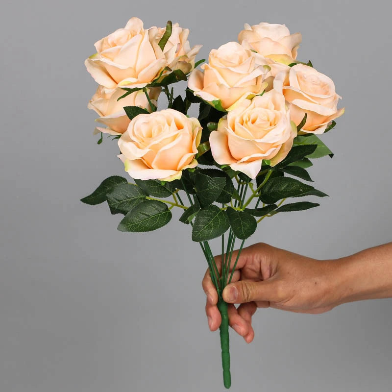 bouquet de roses artificielles en soie pour décoration intérieure - vue 9 sur 15