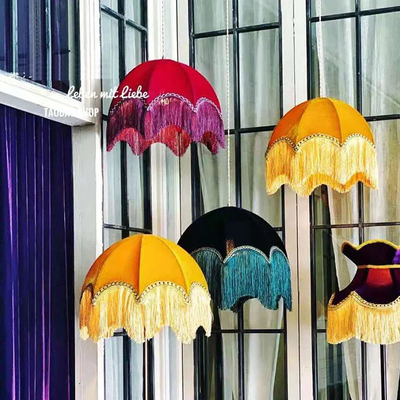 lustre vintage en tissu avec pampilles pour décoration intérieure